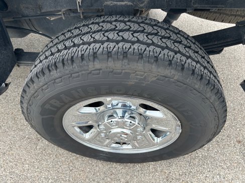 Used 2022 RAM 3500 Tradesman w/ Chrome Appearance Group image 23