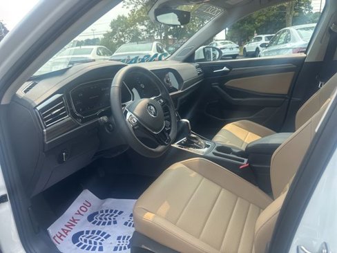 Certified 2021 Volkswagen Jetta SEL image 6