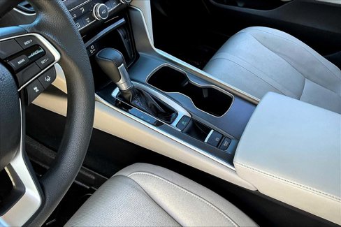 Used 2018 Honda Accord EX image 16