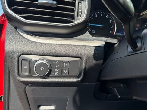 Used 2020 Ford Explorer XLT w/ Equipment Group 202A image 26