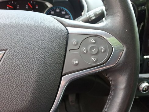 Used 2021 Chevrolet Traverse LT w/ LT Premium Package image 18