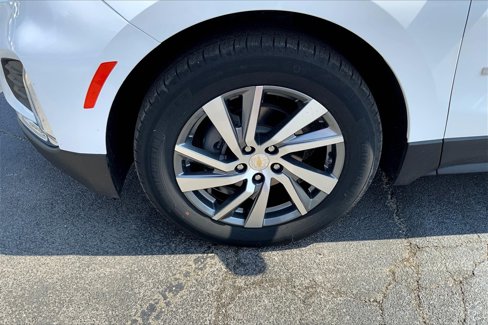 Used 2022 Chevrolet Equinox Premier image 10
