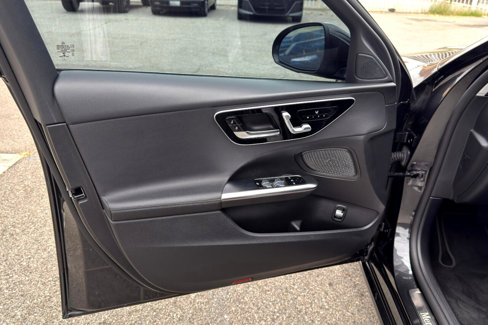 Used 2022 Mercedes-Benz C 300 Sedan image 19