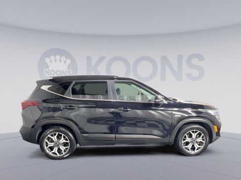 Used 2021 Kia Seltos EX image 8
