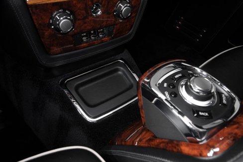 Used 2013 Rolls-Royce Phantom Sedan image 37