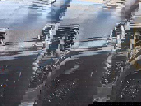 Used 2018 Jeep Grand Cherokee Laredo image 15