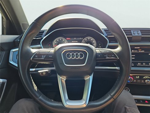 Certified 2022 Audi Q3 2.0T Premium Plus image 33