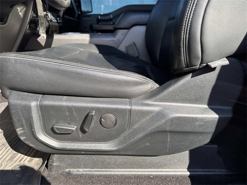 Used 2019 Ford F150 XLT w/ Equipment Group 302A Luxury image 13