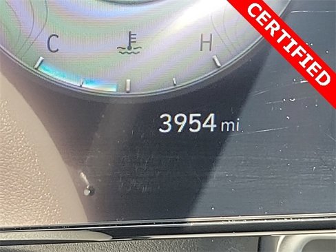 Certified 2024 Hyundai Elantra SEL image 7