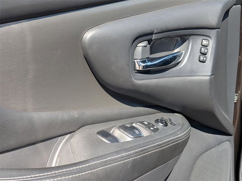 Used 2021 Nissan Murano SL w/ SL Moonroof Package image 16