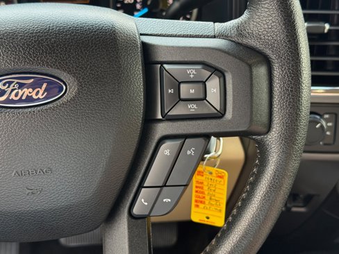 Used 2015 Ford F150 XLT w/ Equipment Group 302A Luxury image 17