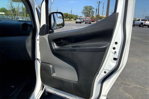 Used 2017 Nissan NV200 S image 24