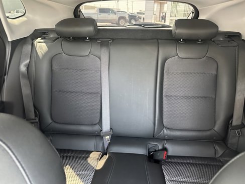 Used 2024 Chevrolet Trax LT image 31