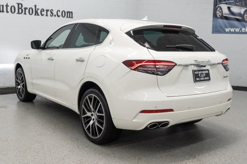 Used 2022 Maserati Levante GT image 36