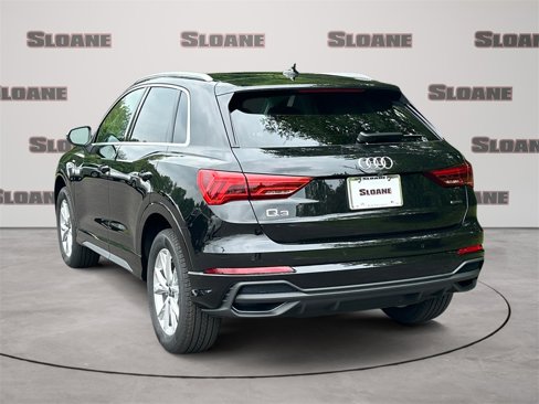 New 2025 Audi Q3 2.0T Premium image 3