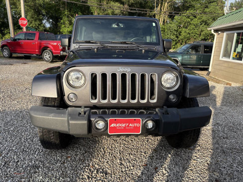 Used 2017 Jeep Wrangler Unlimited Sahara w/ Dual Top Group image 2