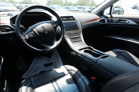 Used 2016 Lincoln MKZ AWD image 33