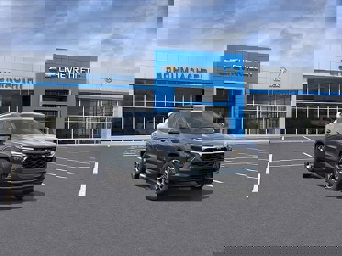 New 2025 Chevrolet Trax LT w/ Driver Confidence Package image 1