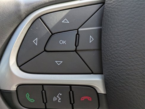 Used 2021 Jeep Compass Limited w/ Sun and Sound Group image 24