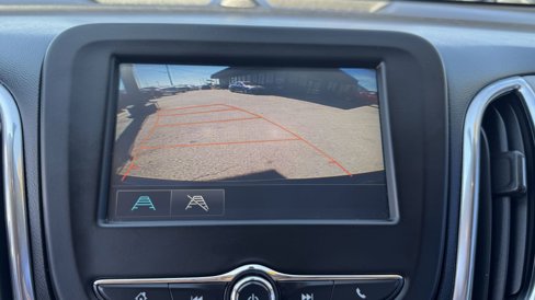 Used 2018 Chevrolet Equinox LS image 20