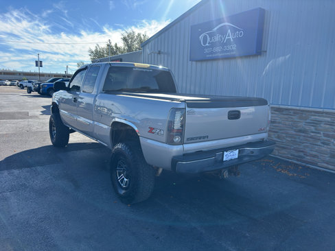 Used 2005 GMC Sierra 1500 SLT w/ Light Duty Power Package image 7
