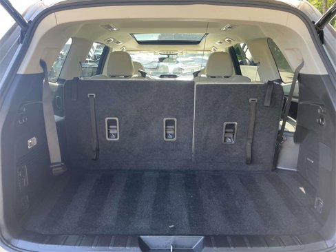 Used 2019 Subaru Ascent Limited image 9