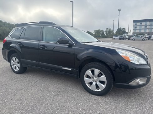 Used 2010 Subaru Outback 2.5i Premium w/ Popular Equipment Group 1B image 29