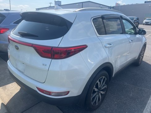 Used 2017 Kia Sportage EX image 4