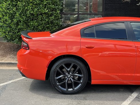 Used 2022 Dodge Charger SXT w/ Blacktop Package image 19