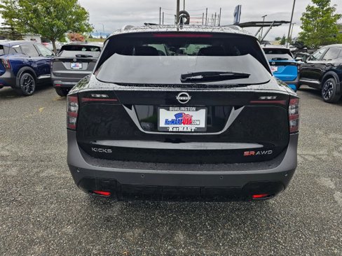 New 2025 Nissan Kicks SR w/ SR Premium Package image 6