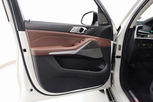 Used 2019 BMW X7 xDrive40i w/ Premium Package image 18