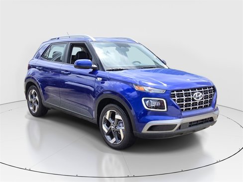 New 2025 Hyundai Venue SEL image 2