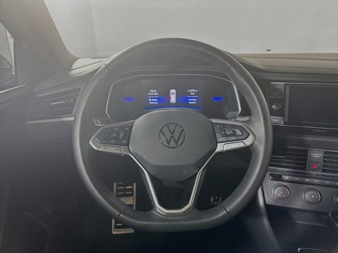 Certified 2024 Volkswagen Jetta Sport image 14