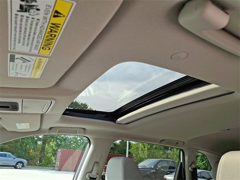 Used 2025 Honda CR-V EX image 14