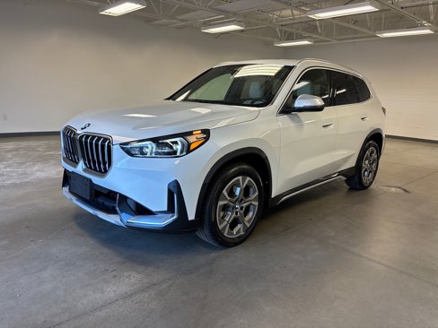 Used 2024 BMW X1 xDrive28i image 2