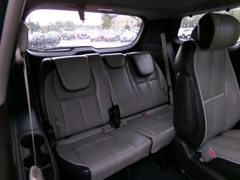 Used 2016 Kia Sedona SX Limited image 43
