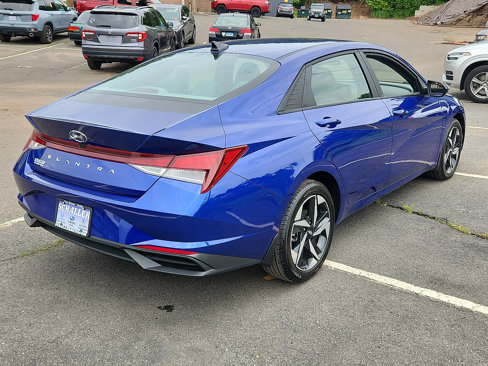 Used 2023 Hyundai Elantra SEL w/ Convenience Package image 6