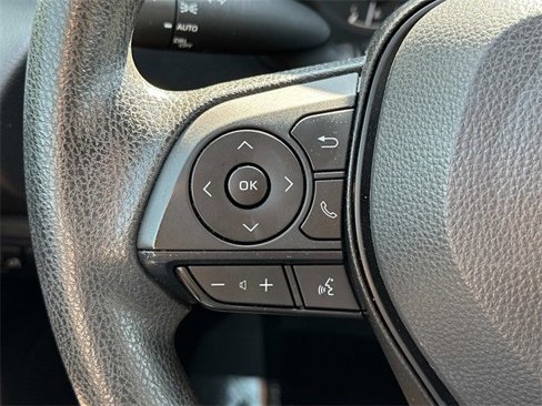 Used 2022 Toyota Corolla LE image 24