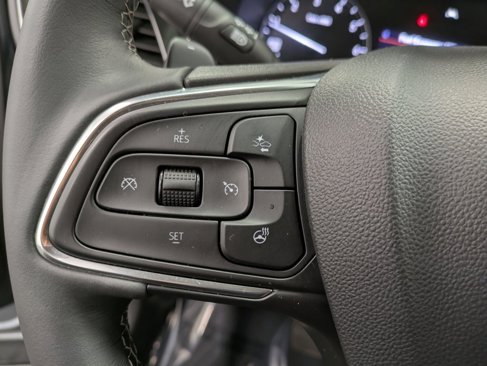 Used 2023 Buick Envision Preferred image 17