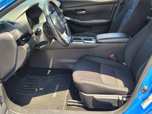 Used 2023 Nissan Sentra SV image 6