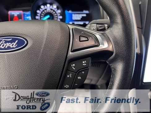 Used 2023 Ford Edge SEL image 46