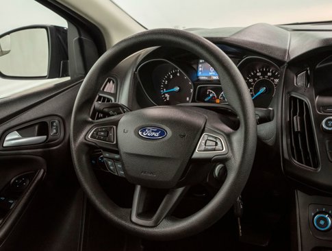 Used 2018 Ford Focus SE image 17