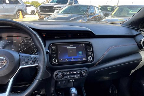 Used 2021 Nissan Kicks SR w/ SR Premium Package image 6