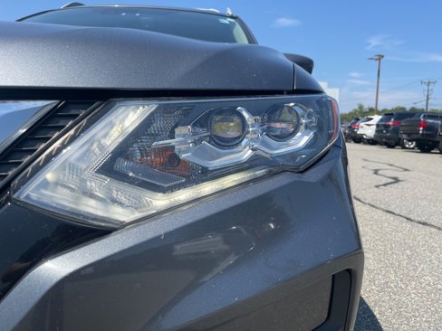 Used 2020 Nissan Rogue SL image 10