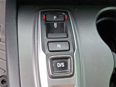 Used 2020 Honda Ridgeline Sport image 14