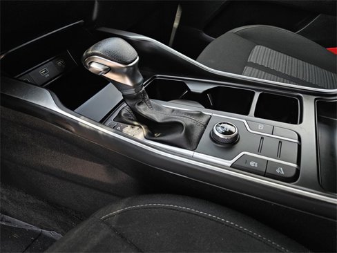 Used 2022 Kia Sorento LX image 17