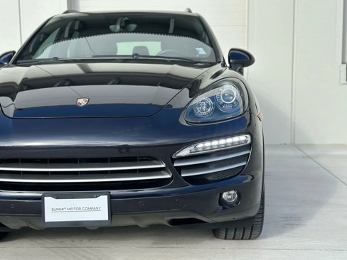 Used 2014 Porsche Cayenne image 30