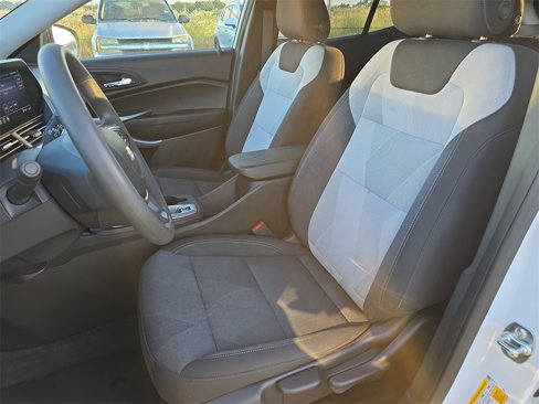Used 2025 Chevrolet Trax LS w/ Driver Confidence Package image 14