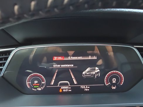 Used 2021 Audi e-tron Premium w/ Convenience Plus Package image 62
