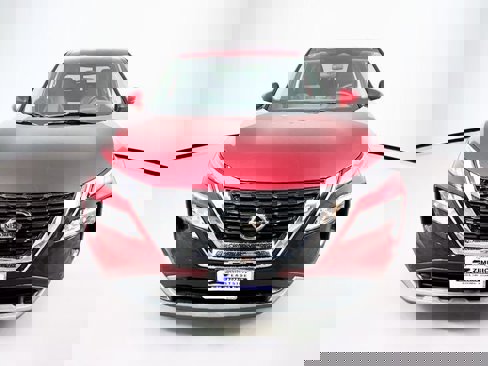 Certified 2021 Nissan Rogue SV image 2